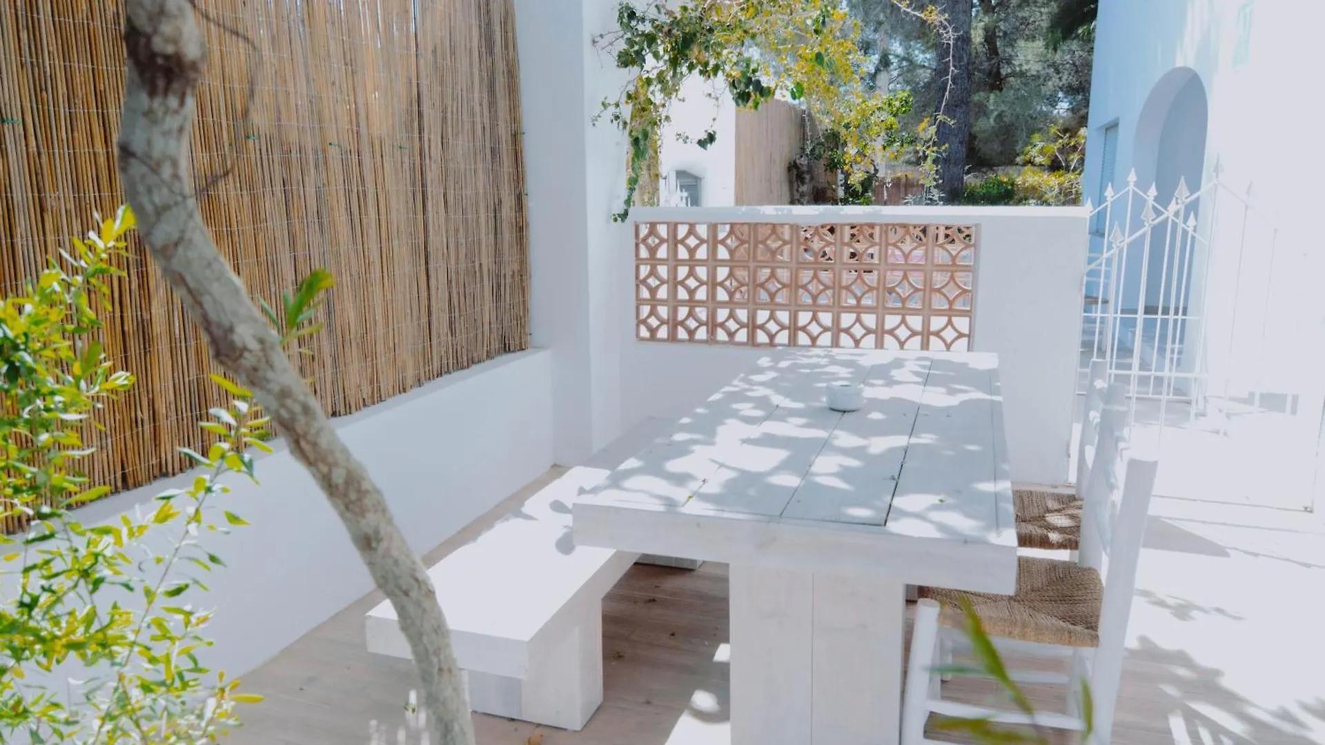 **  Secret Oasis Ibiza-Only Adults Aparthotel San Antonio  Spain