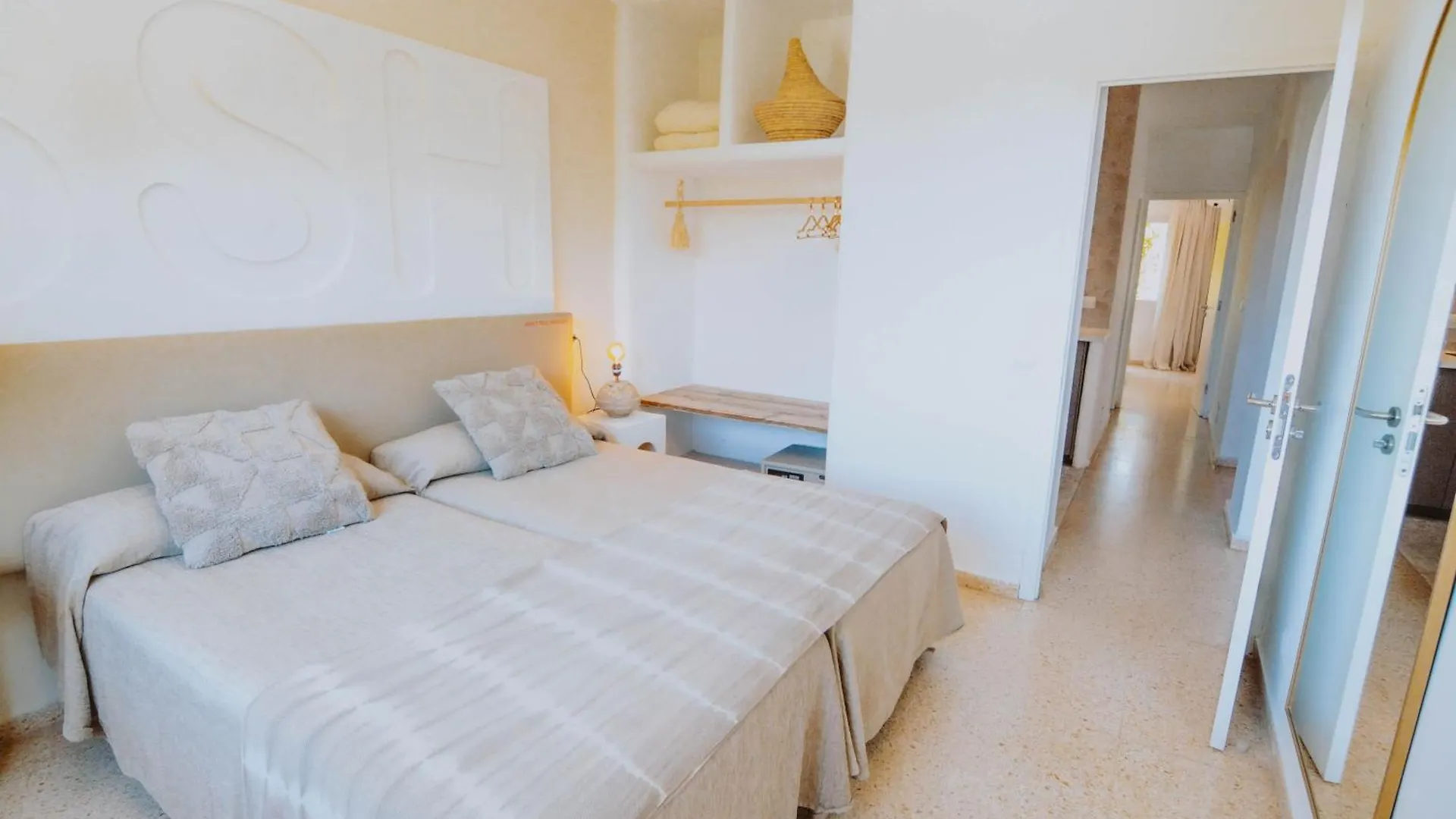 Secret Oasis Ibiza-Only Adults Aparthotel San Antonio