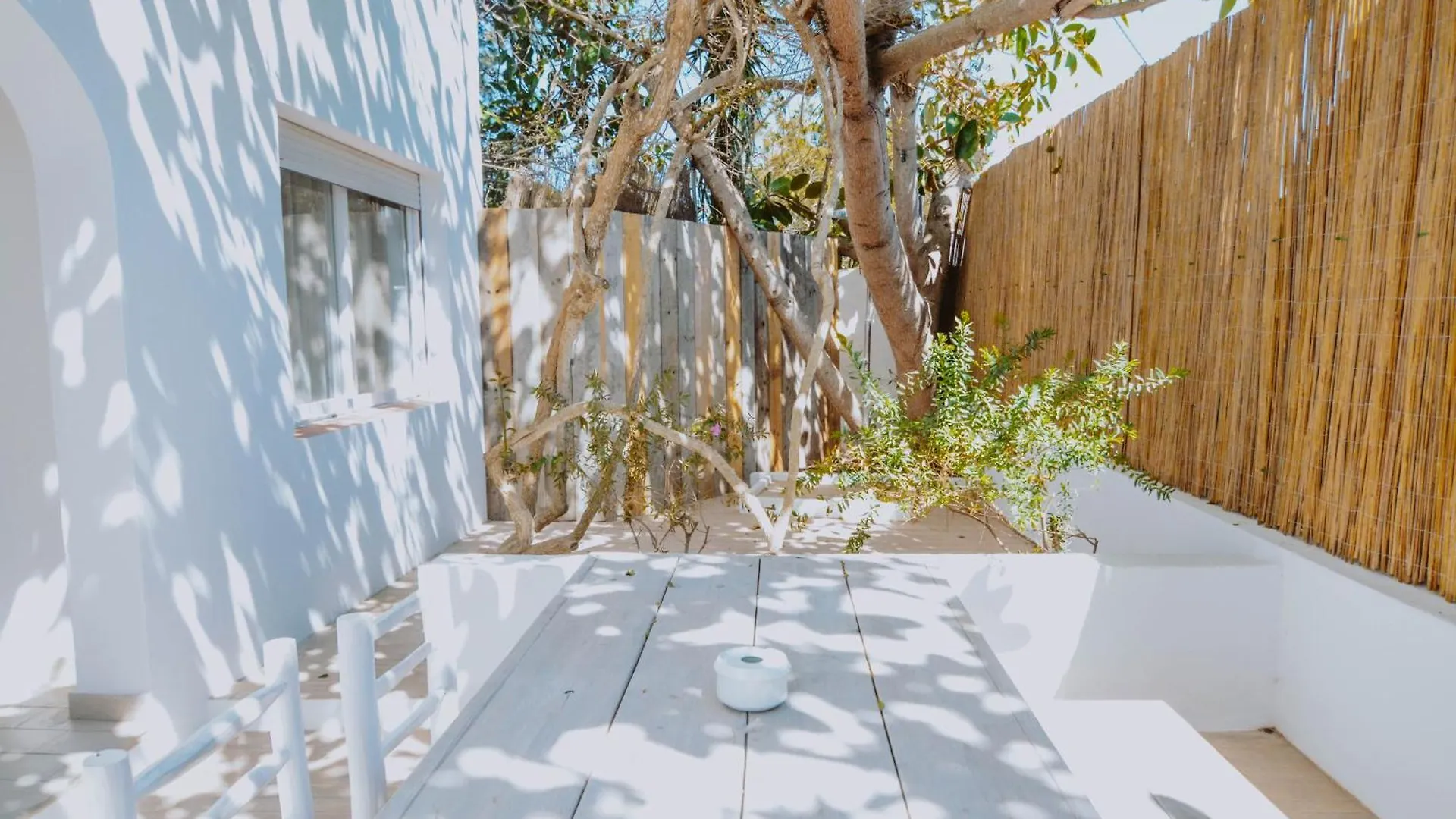 Secret Oasis Ibiza-Only Adults Aparthotel San Antonio