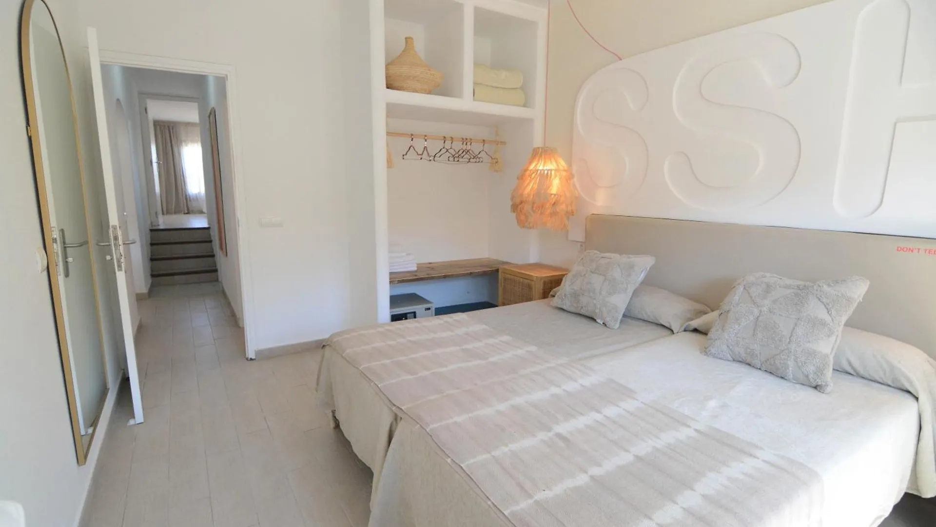 Secret Oasis Ibiza-Only Adults Aparthotel San Antonio