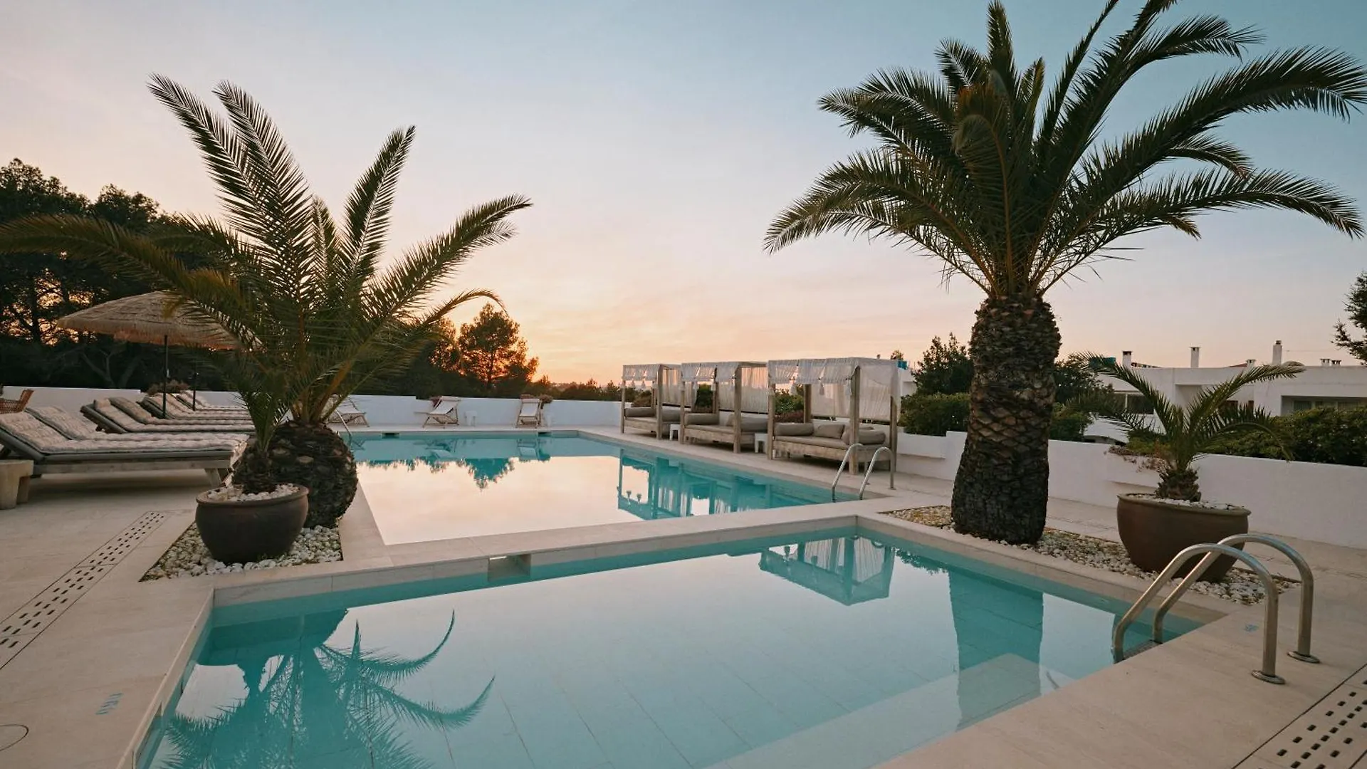 Secret Oasis Ibiza-Only Adults Aparthotel San Antonio  San Antonio (Ibiza)