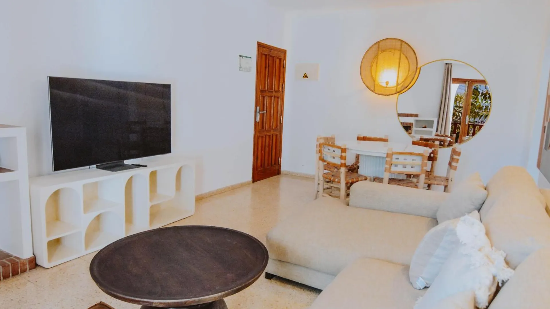 Aparthotel Secret Oasis Ibiza-Only Adults Sant Antoni de Portmany