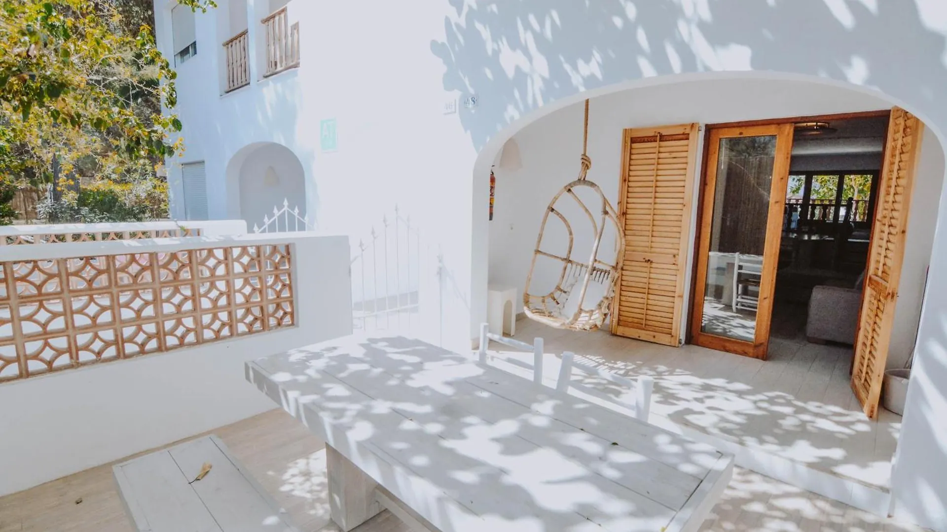 Aparthotel Secret Oasis Ibiza-Only Adults Sant Antoni de Portmany Spanien
